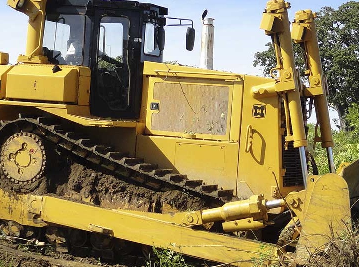 Difference between Skid Steer Loaders and Track Loaders