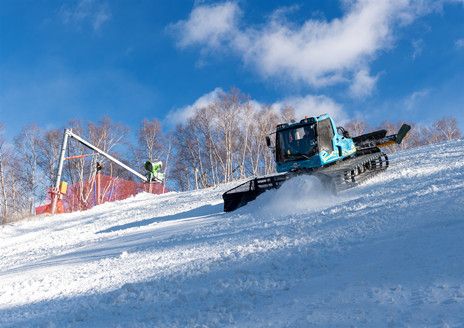 SG400 High-end Snow Groomer with hydrostatic transmission electronic controll