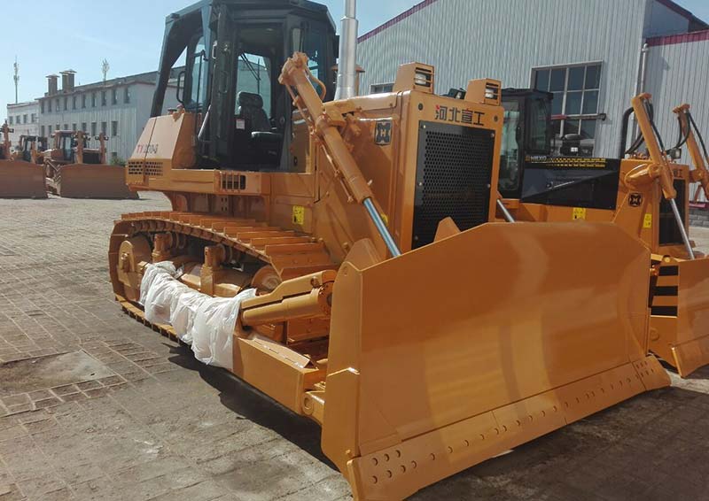 How much does a 750k crawler dozer weight?