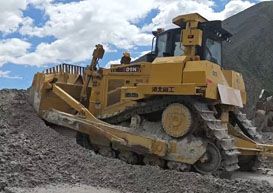 Elevated Sprocket SD9N Bulldozer